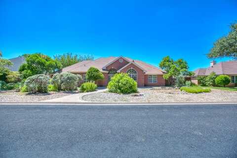 3306 Silver Spur Dr, San Angelo, TX 76904