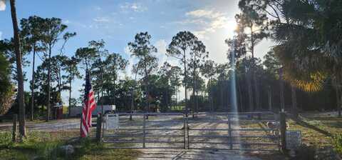 3335 Dellwood Road, Loxahatchee, FL 33470