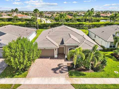 10127 SW Cypress Wood Court, Port Saint Lucie, FL 34987