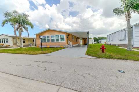 8611 Mary Ann Lane, Port Saint Lucie, FL 34952