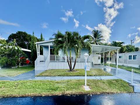 133 NW 53 Place, Deerfield Beach, FL 33064
