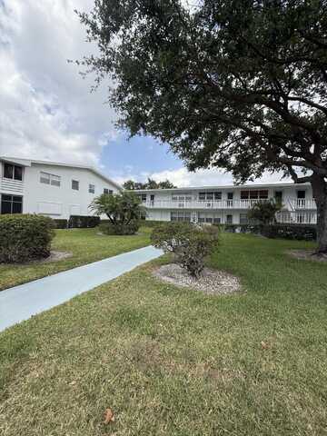 268 Windsor L, West Palm Beach, FL 33417
