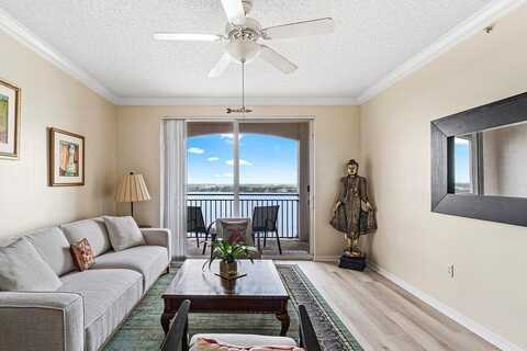 616 Clearwater Park Road, West Palm Beach, FL 33401