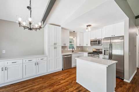 16432 Gannon Avenue W, Lakeville, MN 55068