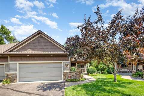 1323 Holly Avenue N, Oakdale, MN 55128