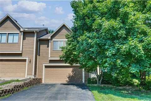 4328 Thornhill Lane, Vadnais Heights, MN 55127