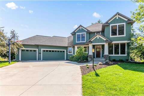 11388 Avery Drive, Inver Grove Heights, MN 55077