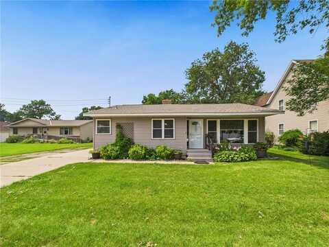 565 Lowery Avenue, Belgrade, MN 56312