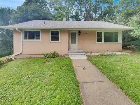 1521 Ames Avenue, Saint Paul, MN 55106