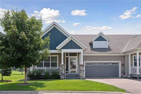 630 Lovell Avenue W, Roseville, MN 55113