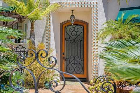 2930 Rancho Cortes, Carlsbad, CA 92009