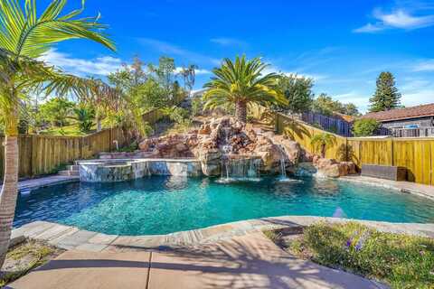 1223 Cima Del Rey, Chula Vista, CA 91910