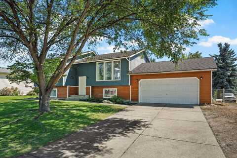 5816 N Canal Rd, Newman Lake, WA 99025