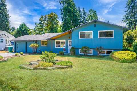 725 N 188th St, Other, WA 98133