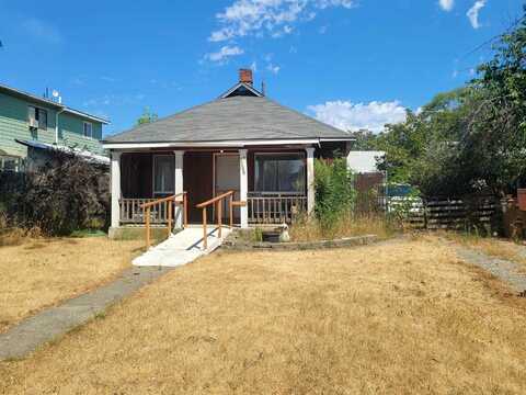 2621 E Hoffman Ave, Spokane, WA 99207