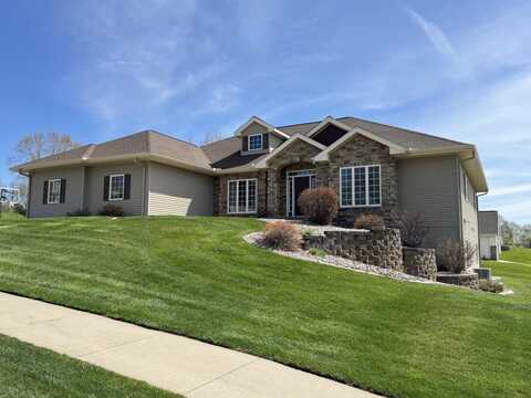 2819 Bluebird Drive, Portage, WI 53901