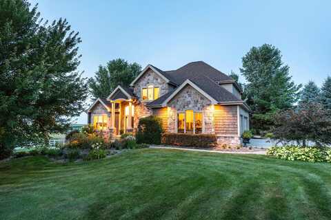 4924 Champions Run, Middleton, WI 53562