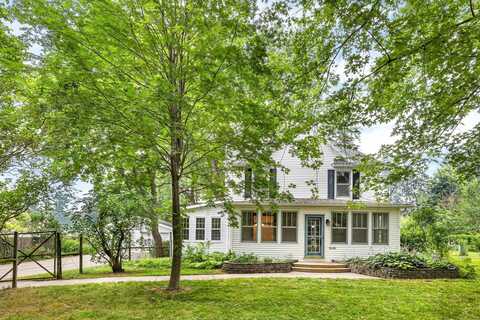 W2009 Irving Park Road, Green Lake, WI 54941