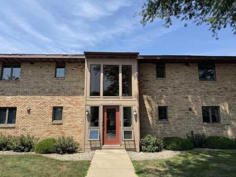 280 N Campbell Road, Oshkosh, WI 54902