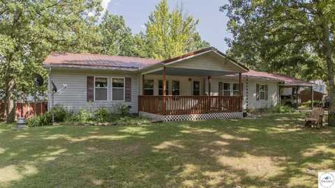 202 SE 5502, Clinton, MO 64735