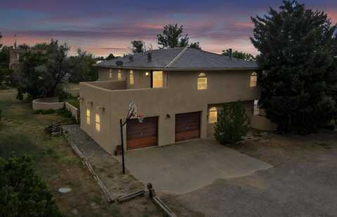 4207 Ravine, Santa Fe, NM 87507
