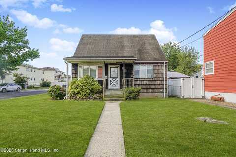 40 North Avenue, Staten Island, NY 10302