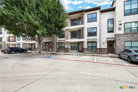 7342 Oak Manor Drive, San Antonio, TX 78229