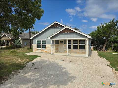 891 Roadrunner Spur, Canyon Lake, TX 78133