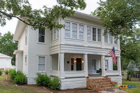 626 Burleson Street, San Marcos, TX 78666