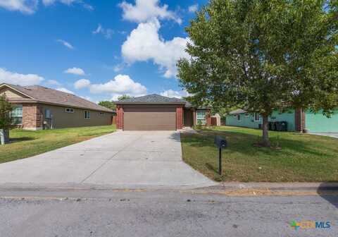 132 Talon Drive, Luling, TX 78648