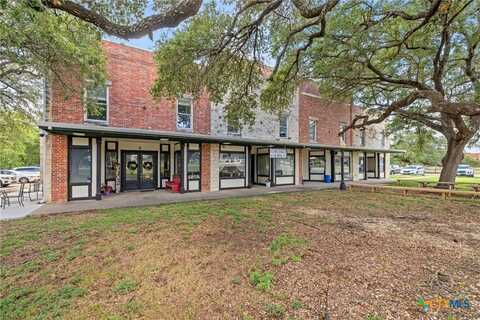 805 N Main Street, Salado, TX 76571