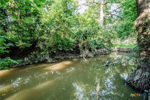 140 Riverview Road, McQueeney, TX 78123