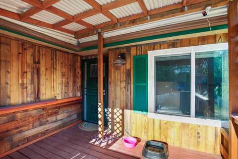 805 Redwood Avenue, Butte Falls, OR 97522