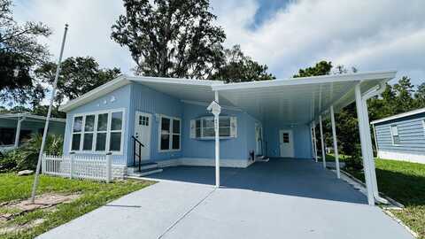 8939 W Forest View Drive, Homosassa, FL 34448