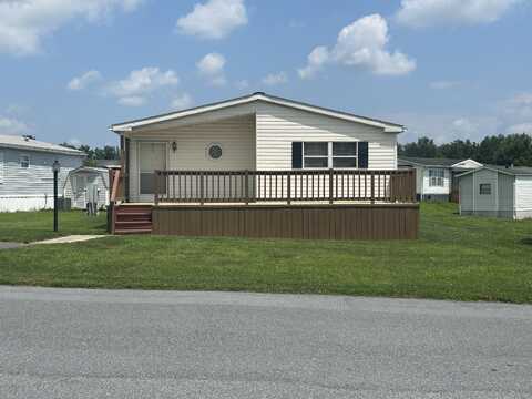 215 Pheasant Ridge Circle, Lancaster, PA 17603