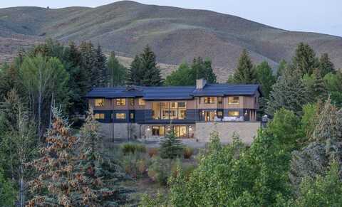 106 Blue Grouse Rd, Sun Valley, ID 83353