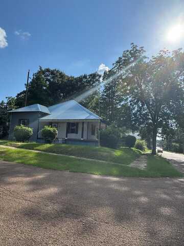 143 N Myrtle, Mccomb, MS 39666