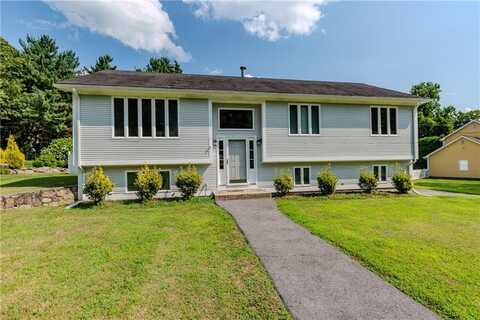 3 Hanton City Trail, Smithfield, RI 02917