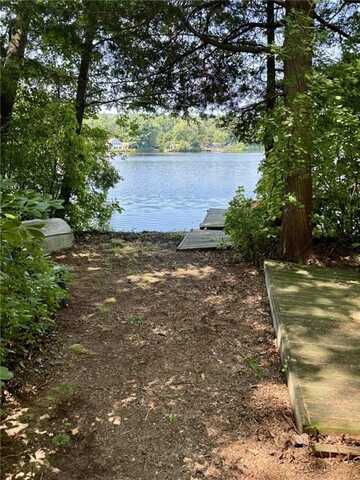 2 Kay Street, Hopkinton, RI 02832