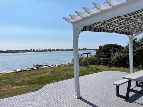 6 Harbor Drive, Westerly, RI 02891