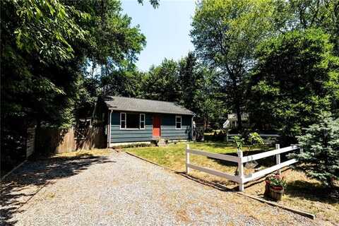 10 Ship Street, Jamestown, RI 02835