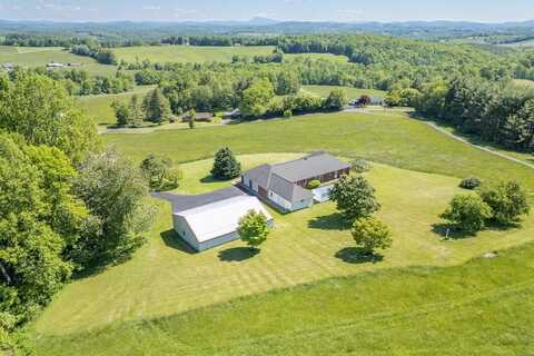 8214 Snake Creek Rd, Hillsville, VA 24343