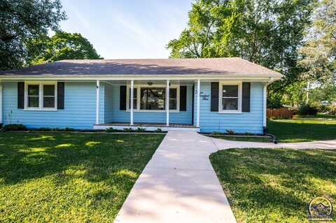 305 E Santa Fe Trail St, Overbrook, KS 66524