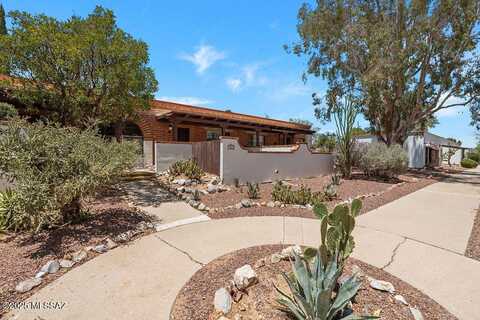 364 S Paseo Lobo, Green Valley, AZ 85614