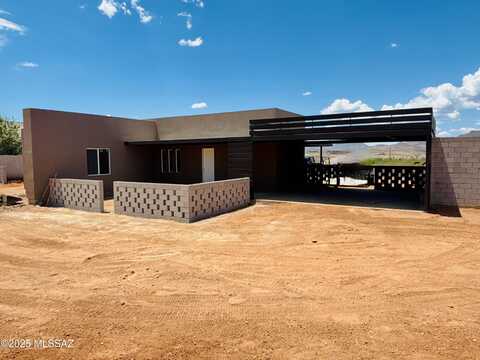 1652 Vereda Neblina, Rio Rico, AZ 85648