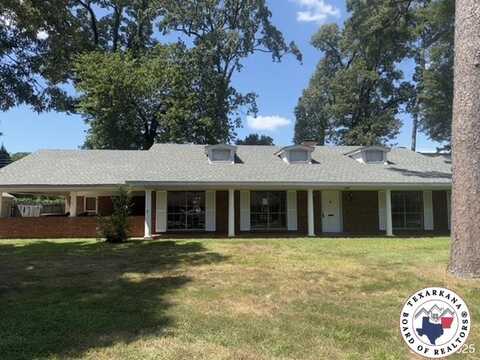 108 Wildwood Dr, Texarkana, TX 75501