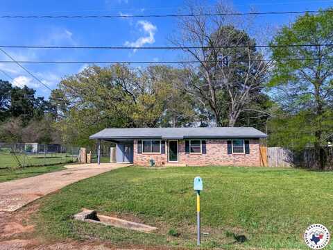 308 West Lanark Street, Queen City, TX 75572