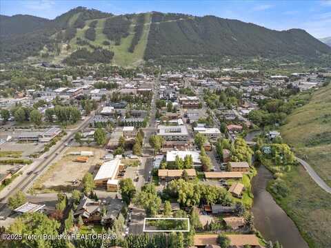 415 N GLENWOOD Street, Jackson, WY 83001