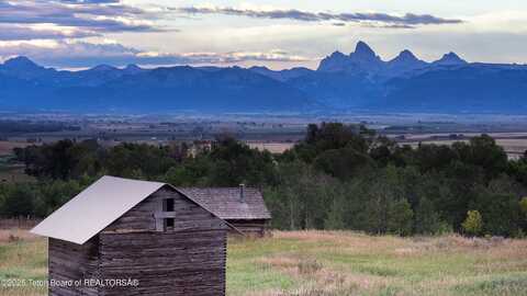 3996 CALDWELL Drive, Tetonia, ID 83452