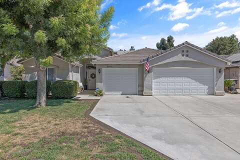 2426 E Harter Court, Visalia, CA 93292